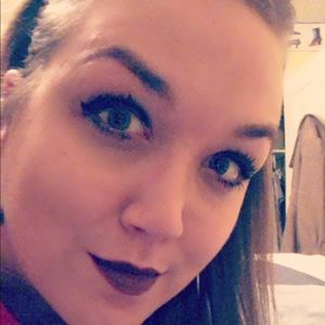 Meet your Posher, Sasha